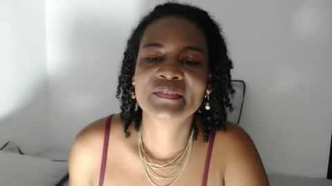 luxa online show from December 2025 12:34:02 PM