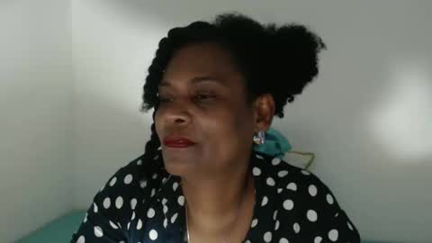 luxa online show from February 2026 09:31:01 PM