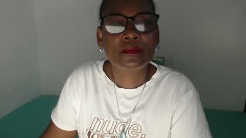 luxa online show from February 2026 12:45:01 PM