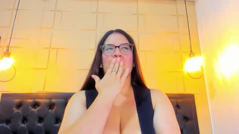 Snapshot of rousmature chatting on February 2026 08:21:01 PM Rous online show from February 2026 08:21:01 PM