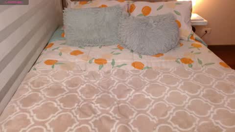 Rouss marie henao  online show from January 2025 06:01:02 AM