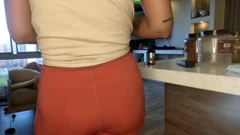 Rouss marie henao  online show from March 2025 09:48:01 PM