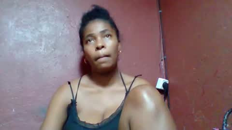 rovaelyah online show from February 2026 07:18:01 AM