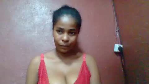 rovaelyah online show from March 2026 06:25:01 PM