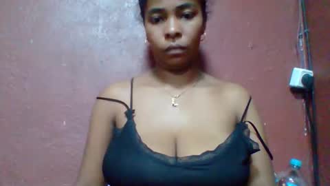 rovaelyah online show from March 2026 04:34:02 PM