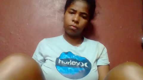 rovaelyah online show from April 2026 02:38:02 AM