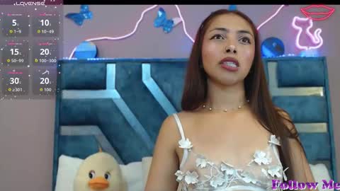 Roxane online show from March 2026 04:09:02 AM