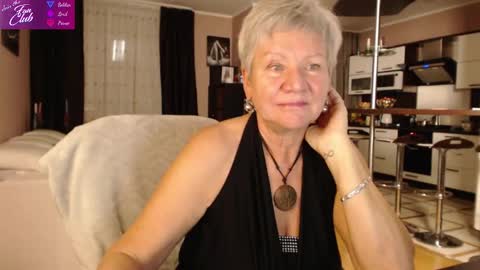 Roxana online show from December 2024 03:00:02 PM