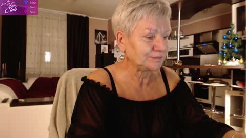 Roxana online show from December 2024 03:08:02 PM