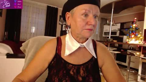 Roxana online show from December 2024 01:58:01 PM