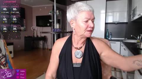 Roxana online show from September 2025 10:59:02 AM