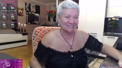 Roxana online show from October 2025 07:12:02 PM