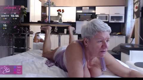 Roxana online show from October 2025 06:41:02 AM