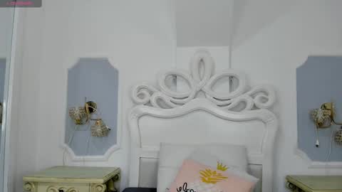 roxana_scott1 online show from October 2025 03:48:02 AM