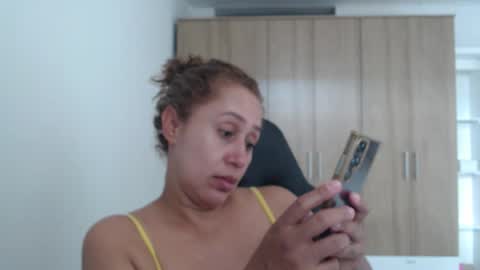 Roxana online show from September 2025 08:10:01 PM