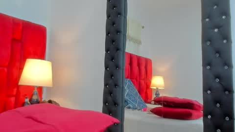 Roxanna online show from February 2026 11:51:01 AM