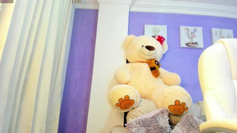 Roxanne evans   Schedule 700 -1400GTM-5 online show from October 2025 01:07:01 PM