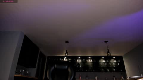 Roxanne Hill  online show from December 2025 11:50:01 AM