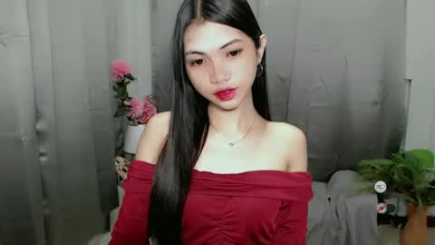 Roxie online show from February 2025 09:45:02 PM