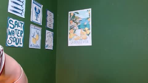 Roxie online show from October 2025 02:17:02 AM