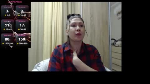 Snapshot of roxolanaa_sexy chatting on February 2026 08:40:02 PM ROXOLANAA SEXY online show from February 2026 08:40:02 PM