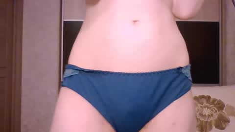 Roxxy Wharton online show from March 2026 05:30:01 PM