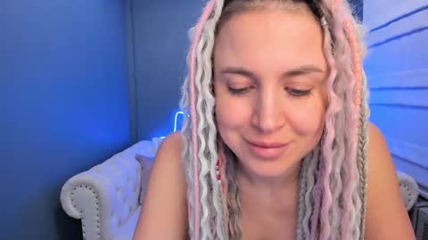 Roxy online show from December 2024 10:27:01 AM