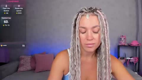 Snapshot of roxy_mars chatting on July 2026 02:05:17 AM Roxy online show from July 2026 02:05:17 AM