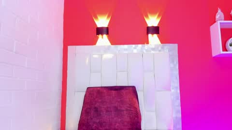 roxy_sexy69 online show from May 2026 07:33:01 PM