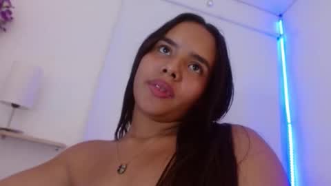 roxy_stone1 online show from October 2025 08:21:02 PM