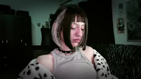 Snapshot of roxy_toxic chatting on May 2026 11:12:03 PM Roxy Independient model Help me to reach 50 thumbs up online show from May 2026 11:12:03 PM