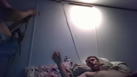 Snapshot of roxybcali chatting on September 2025 12:38:02 PM Roxy and Brock online show from September 2025 12:38:02 PM