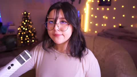 roxysuh online show from February 2025 07:05:01 AM