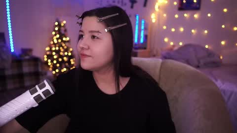 roxysuh online show from March 2025 11:06:02 AM