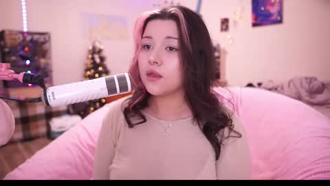 roxysuh online show from September 2025 07:08:01 AM