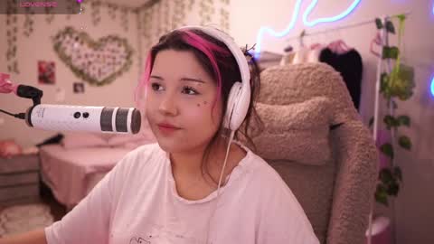 roxysuh online show from April 2026 08:01:02 AM