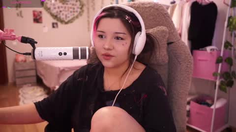 roxysuh online show from April 2026 07:28:01 AM