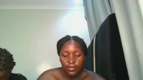 royal_goddes2 online show from July 2026 05:17:01 PM