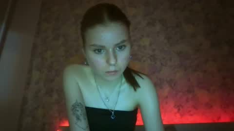 royalvelour online show from May 2026 08:04:02 PM