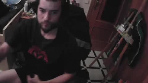 Snapshot of royer04 chatting on October 2025 10:08:02 PM royer04 online show from October 2025 10:08:02 PM