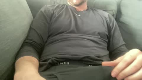 Snapshot of roythegil chatting on February 2025 04:25:02 PM roythegil online show from February 2025 04:25:02 PM