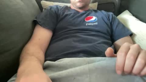 Snapshot of roythegil chatting on September 2025 07:24:02 PM roythegil online show from September 2025 07:24:02 PM