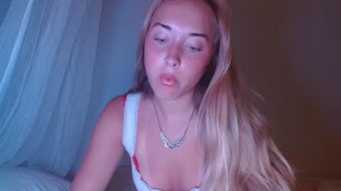 rozzygrace online show from May 2026 12:50:01 AM
