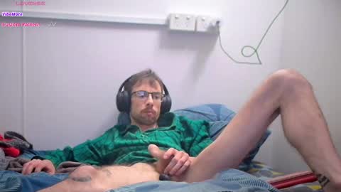 Snapshot of rubitricky chatting on October 2025 12:12:02 PM RubitRicky online show from October 2025 12:12:02 PM