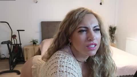 Ruby online show from November 2025 02:01:01 AM