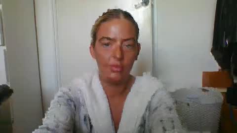 rubyredxxxoxxx online show from December 2024 09:21:02 AM