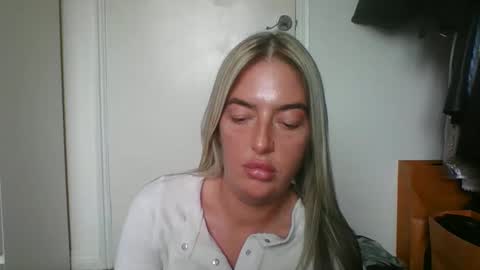 rubyredxxxoxxx online show from February 2025 02:22:02 PM