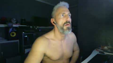 Snapshot of ruffi77 chatting on March 2025 10:55:01 AM Chico que rico Caliente online show from March 2025 10:55:01 AM