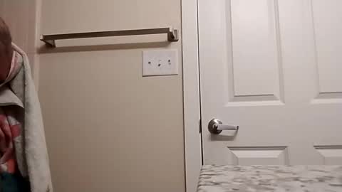 Snapshot of ruinvale chatting on October 2025 05:04:02 PM ruinvale online show from October 2025 05:04:02 PM