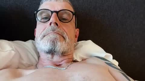 Jimi online show from July 2026 03:47:01 PM